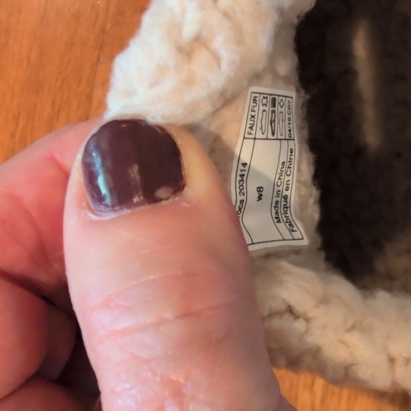 Crocs - Picture 6 of 9